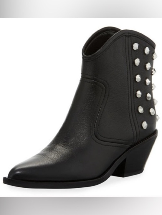 Marc Fisher Shoes - Marc Fisher LTD Baily studded western booties in black leather 6.5 women’s